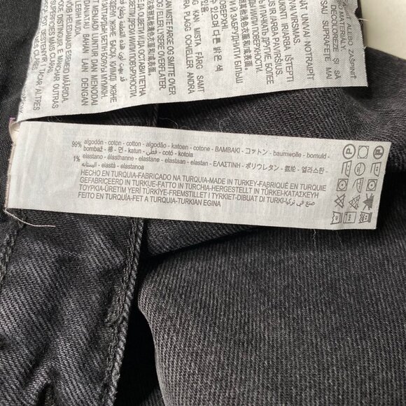 Zara Women's Mom Fit Distressed Dark Washed Jeans, size US 4 - Picture 13 of 13